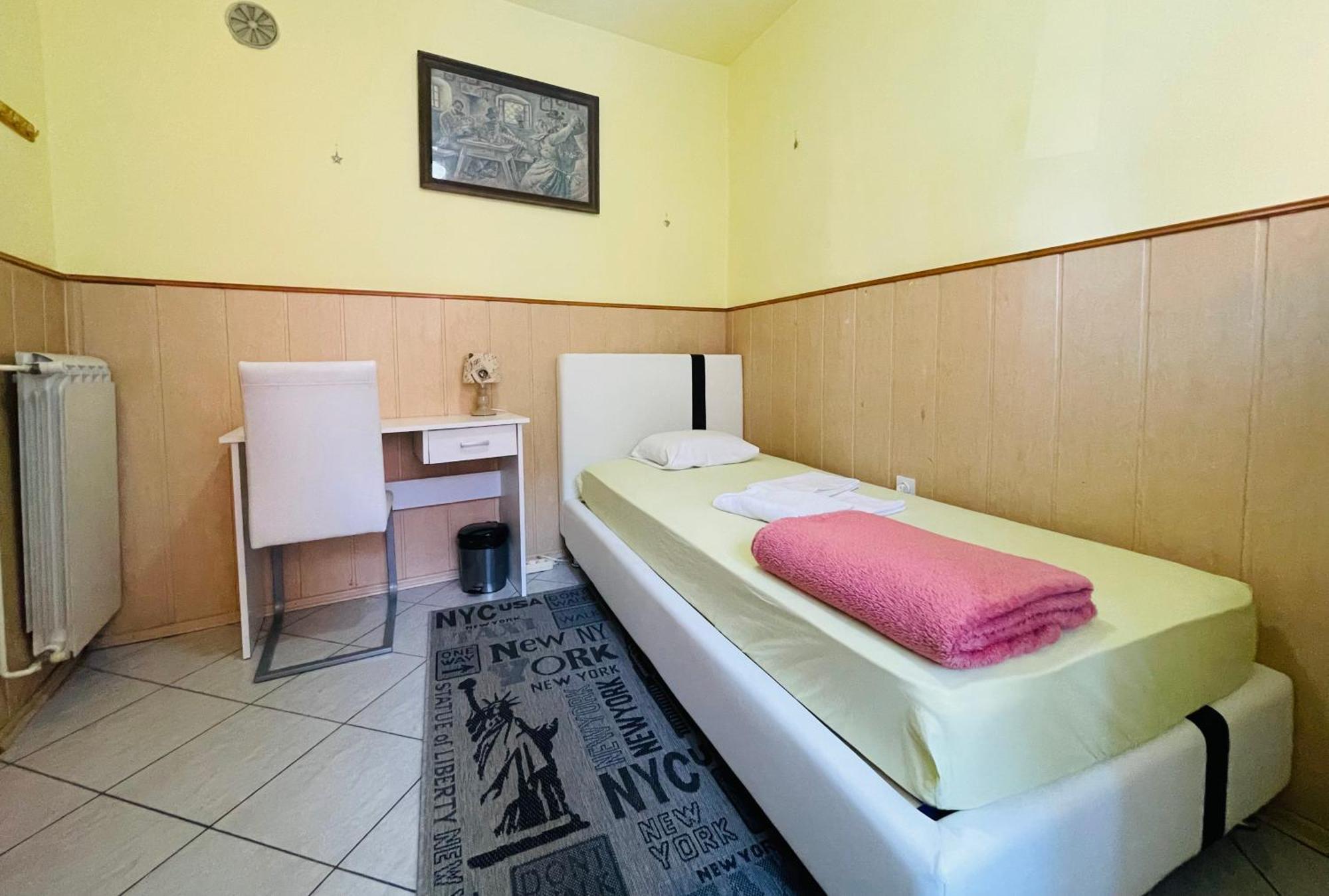 House365 Hotel Koper Buitenkant foto